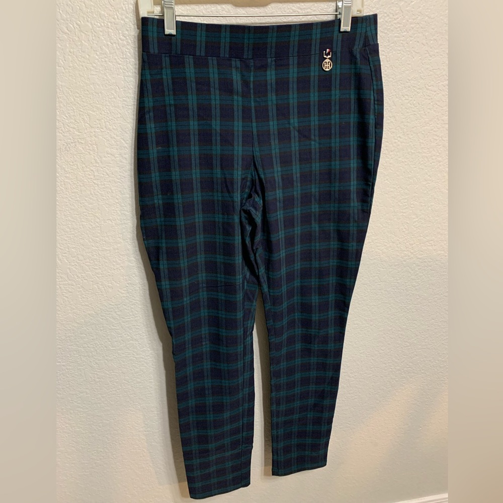 Tommy Hilfiger, size 10, plaid dark navy and green